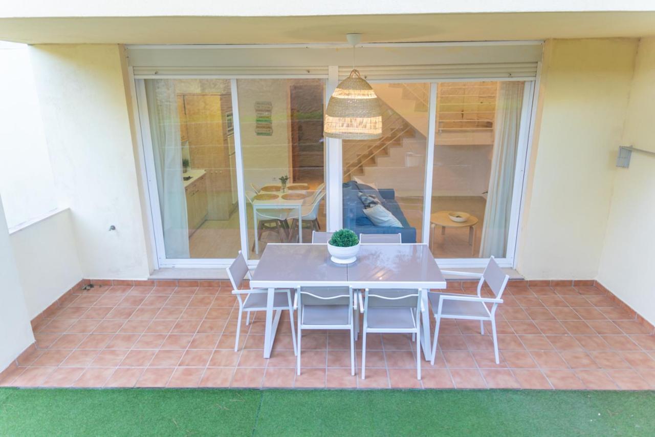 Adosado Con Piscina, Garaje, Jardin Y Playa ลอสกาญอสเดเมกา ภายนอก รูปภาพ